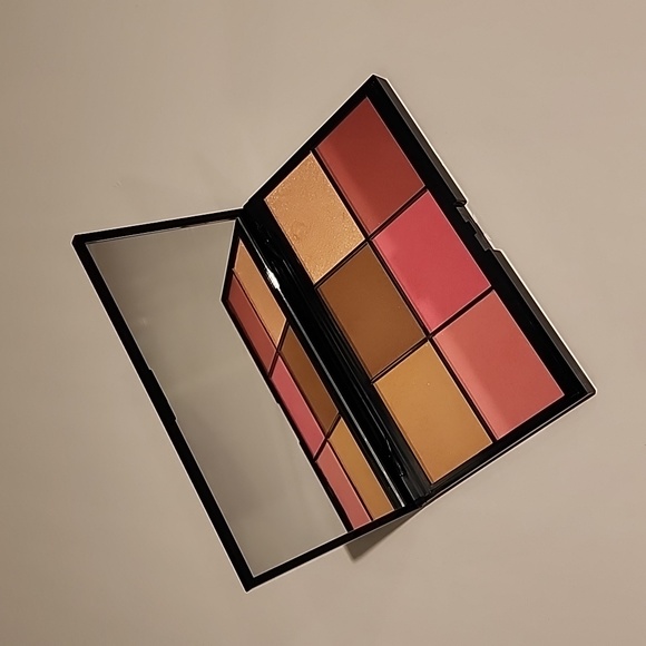 Kiko Makeup Kiko Milano Smart Essential Face Palette Made In Italy